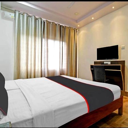 Collection O Megha Resort Jorhāt Dış mekan fotoğraf